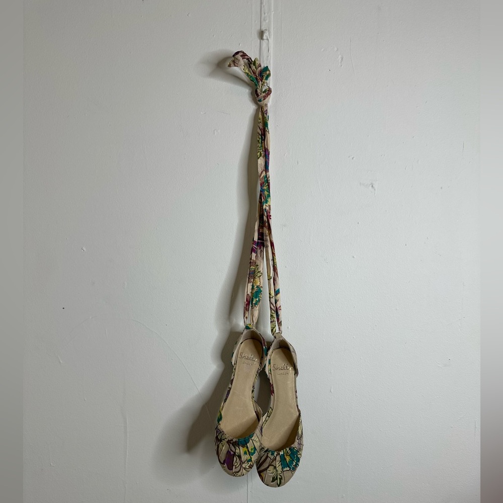 Shelly’s London Floral Ballet Flat with tie back - Picture 2 of 6